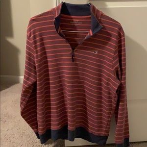 Men’s large Vineyard Vines quarter zip pullover